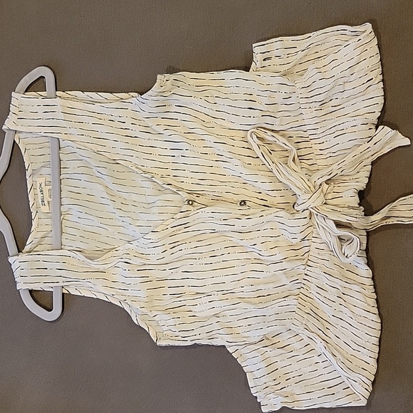 Billabong SOLSTICE Tie Front Romper Jumpsuit size L - Picture 2 of 3
